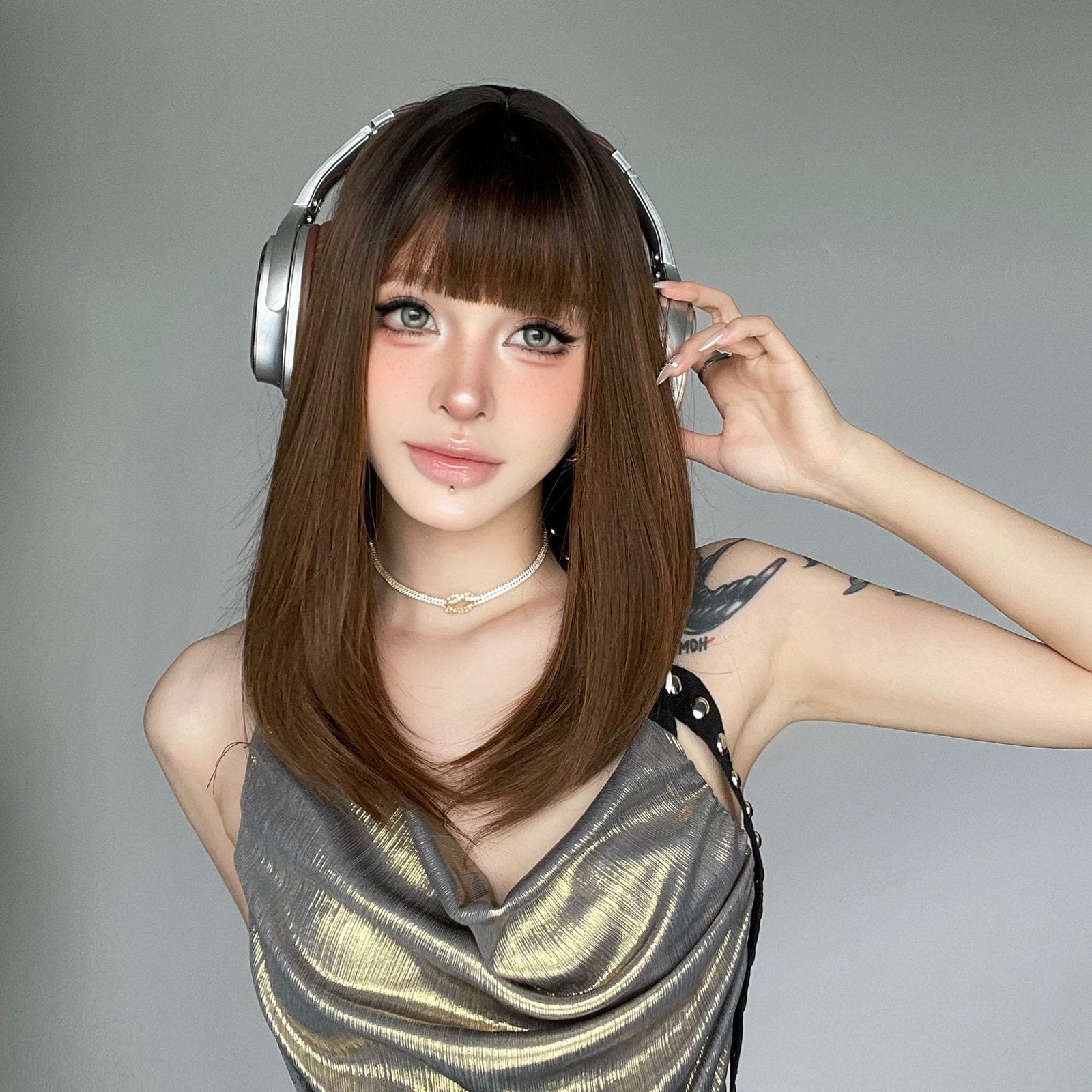 Gradient Brown Medium-Length Wig - siarwg